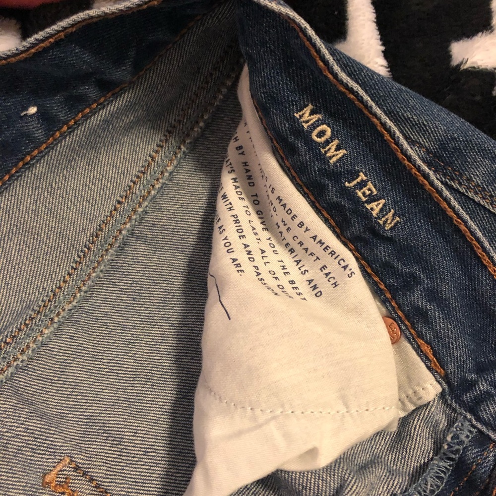 AEO Mom jean